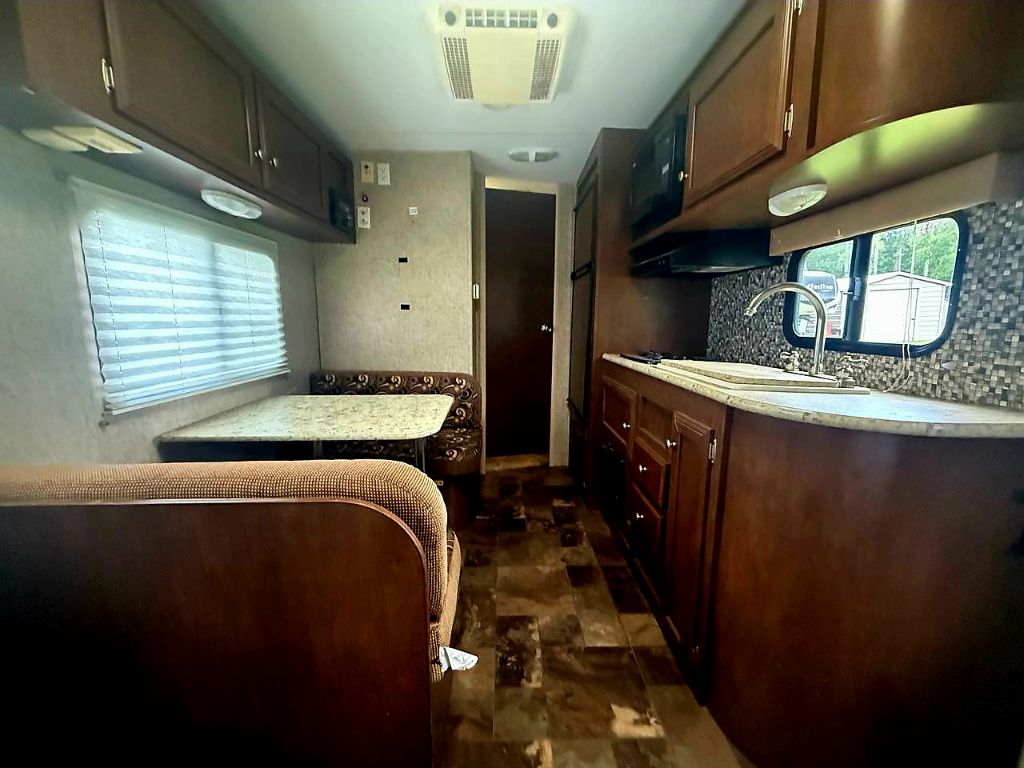 2014 Kz-rv Sonic - $8,500