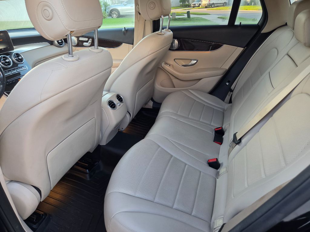 2017 Mercedes-Benz C-Class - $13,990