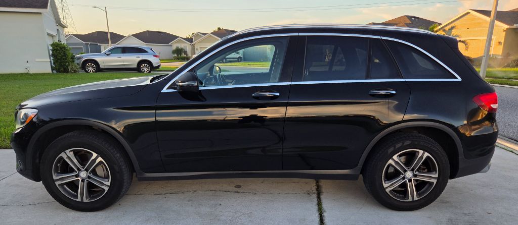 2017 Mercedes-Benz C-Class - $13,990