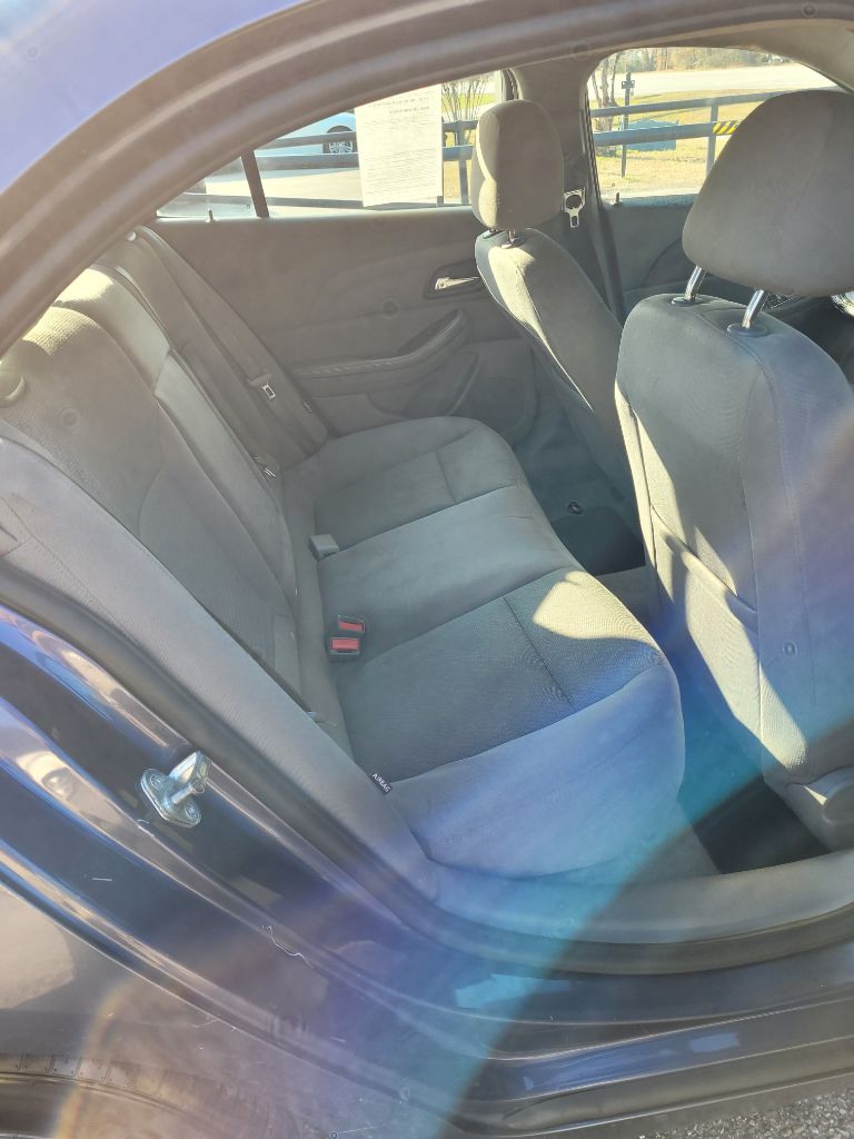 2013 Chevrolet Malibu LS photo