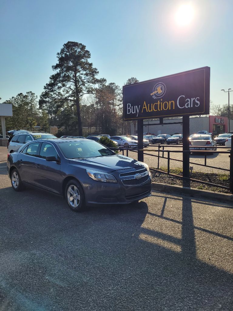 2013 Chevrolet Malibu LS photo