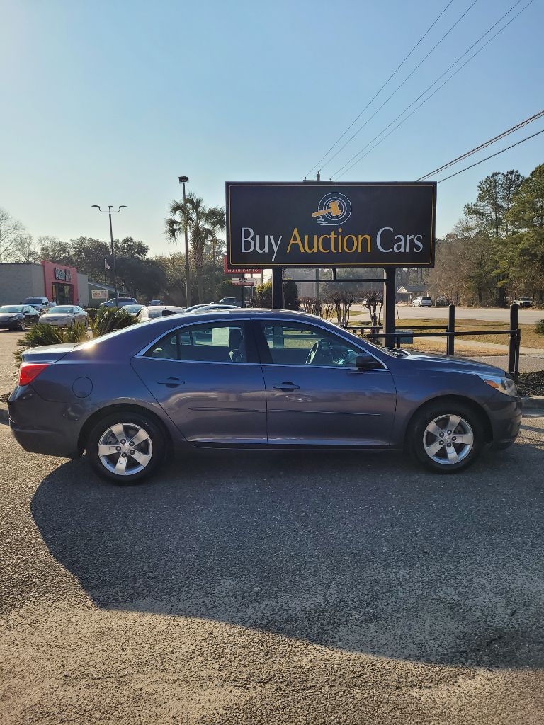 2013 Chevrolet Malibu LS photo