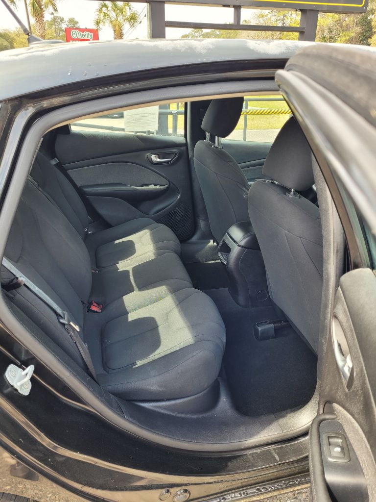 2013 Dodge Dart SE photo