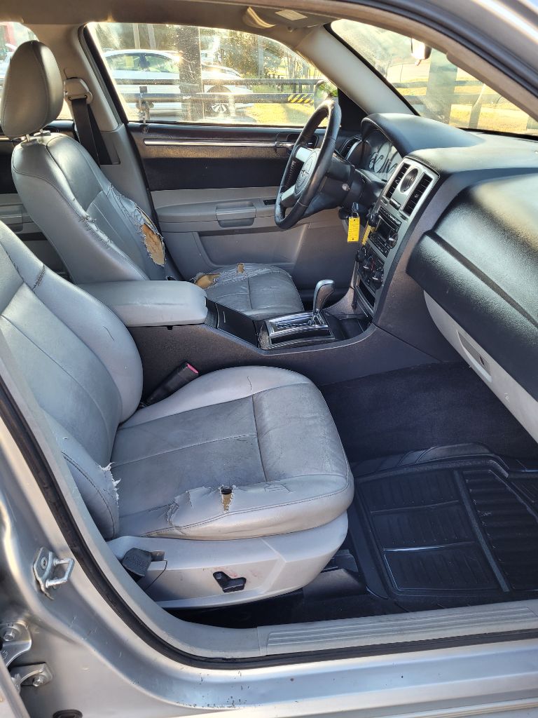 2007 Chrysler 300  photo