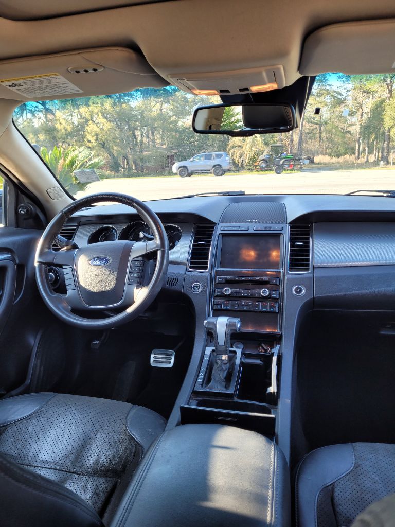 2012 Ford Taurus SHO photo