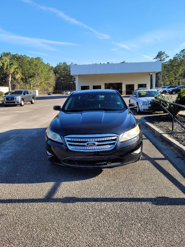 2012 Ford Taurus SHO photo