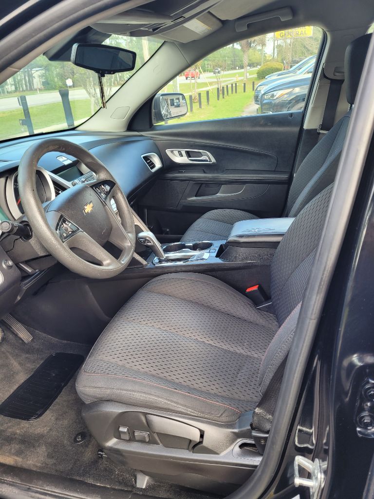 2015 Chevrolet Equinox LS photo