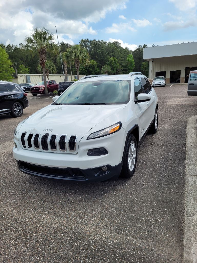 2015 Jeep Cherokee Latitude photo