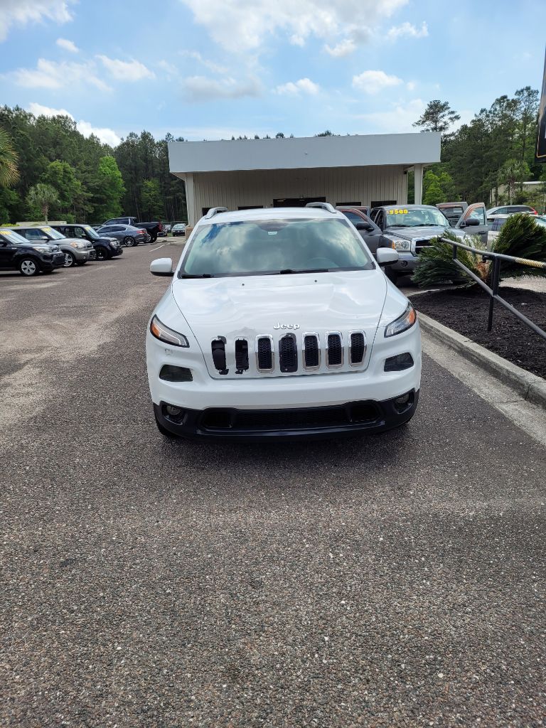 2015 Jeep Cherokee Latitude photo
