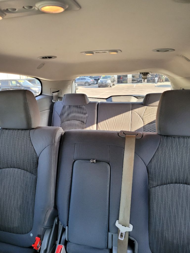 2015 Chevrolet Traverse LT photo