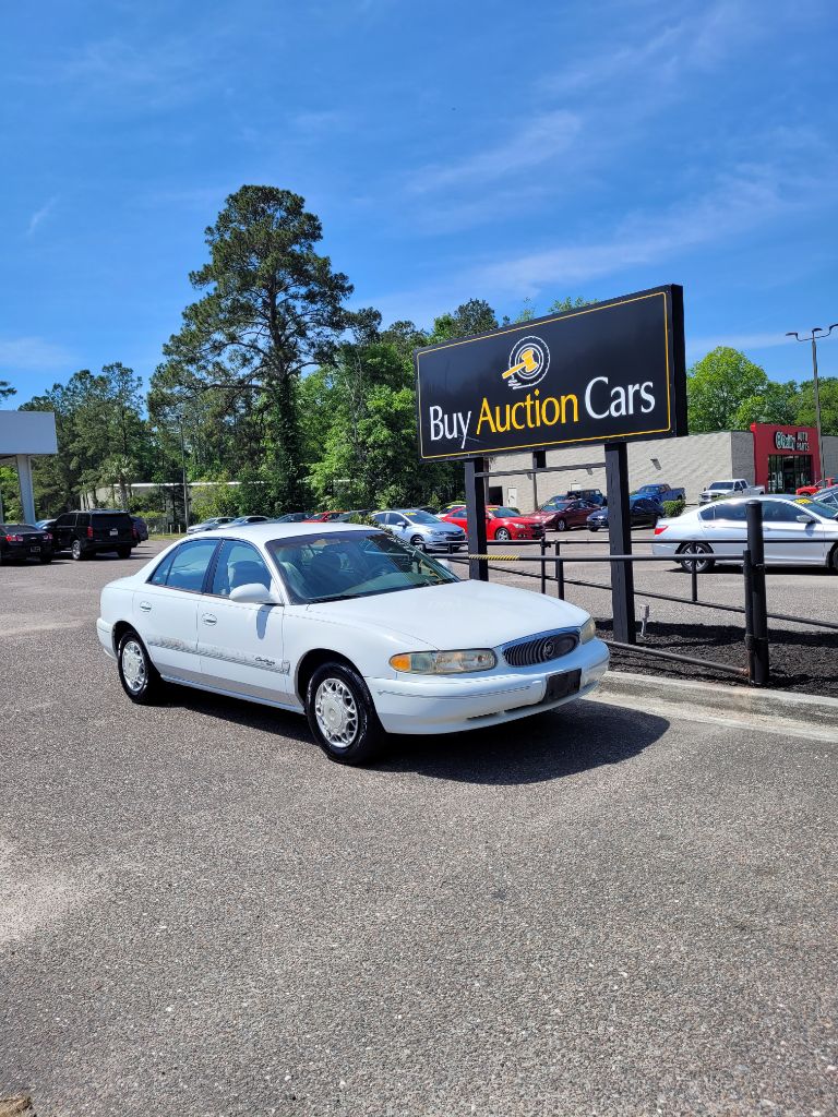 2000 Buick Century Custom photo