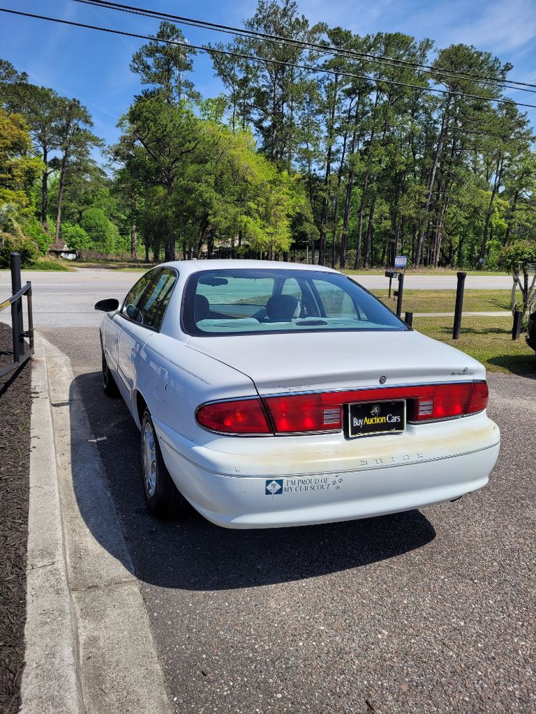 2000 Buick Century Custom photo