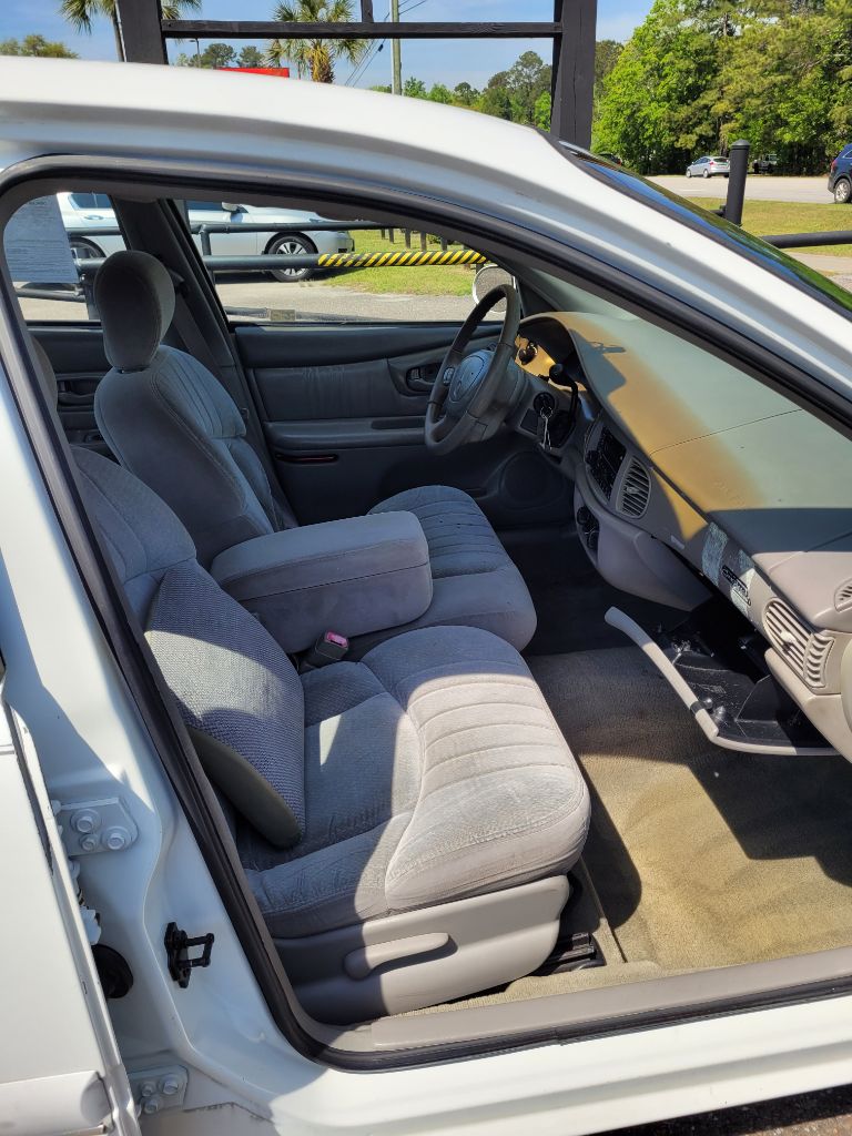 2000 Buick Century Custom photo