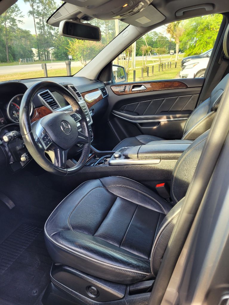 2014 Mercedes-Benz GL-Class GL450 4MATIC photo