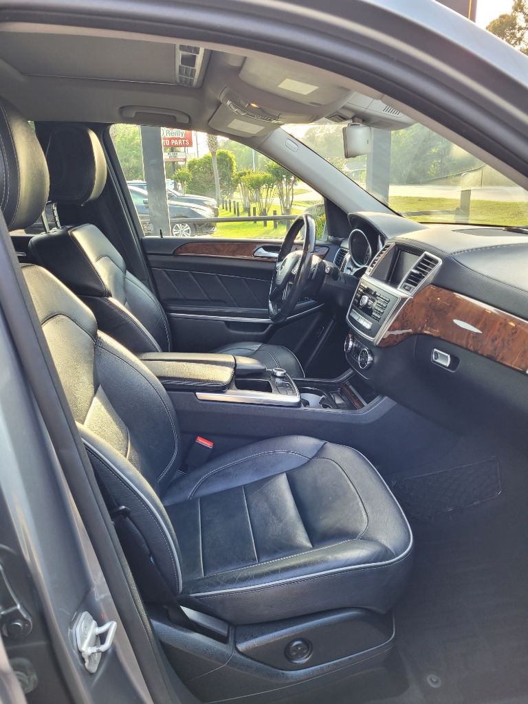 2014 Mercedes-Benz GL-Class GL450 4MATIC photo