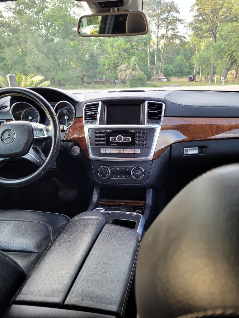 2014 Mercedes-Benz GL-Class GL450 4MATIC photo