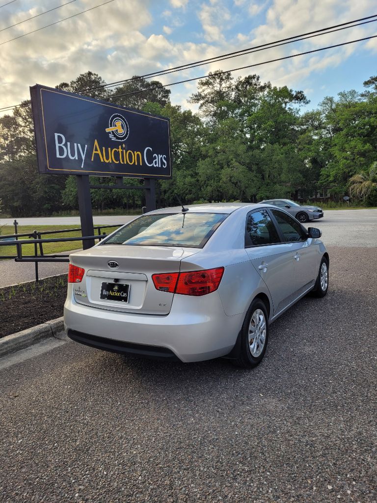 2011 Kia Forte EX photo
