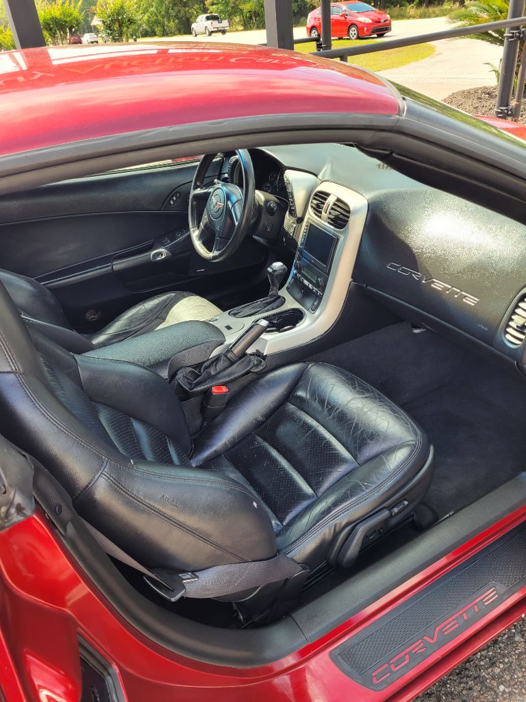2005 Chevrolet Corvette photo