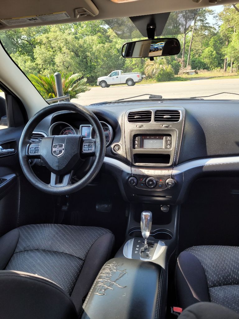 2013 Dodge Journey SXT photo