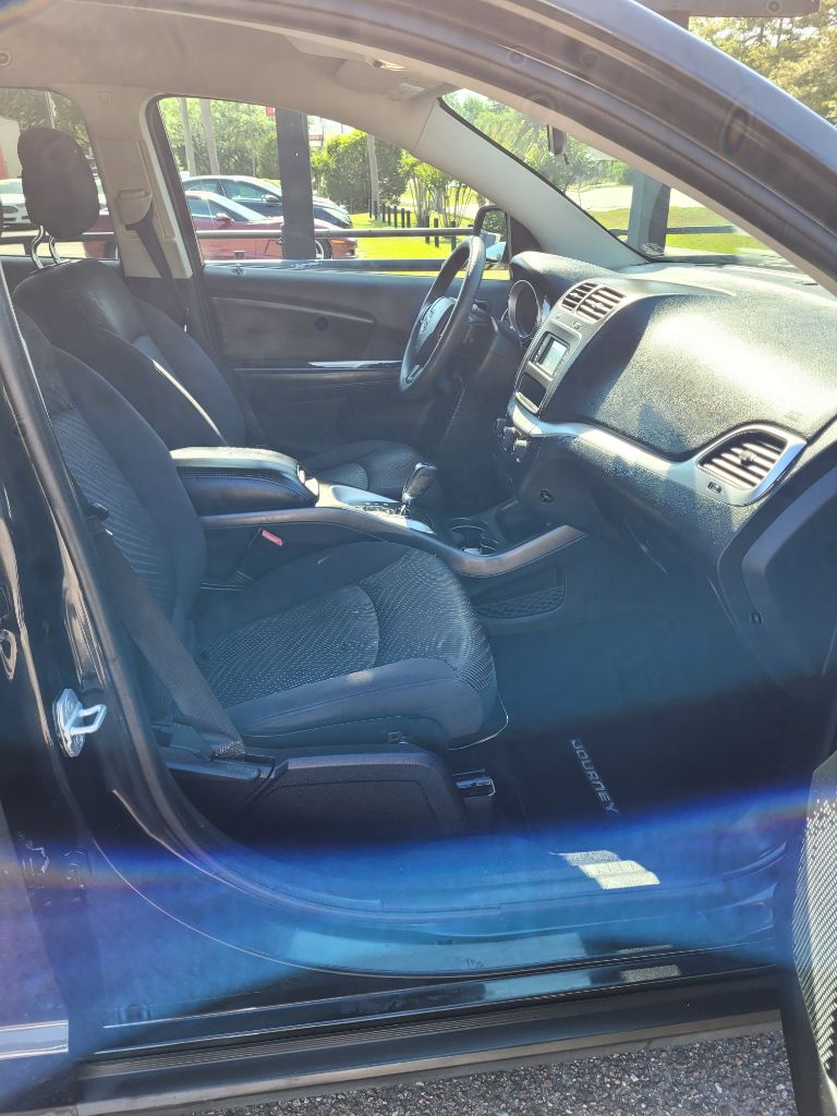 2013 Dodge Journey SXT photo