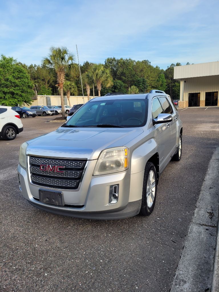 2010 GMC Terrain SLT-2 photo