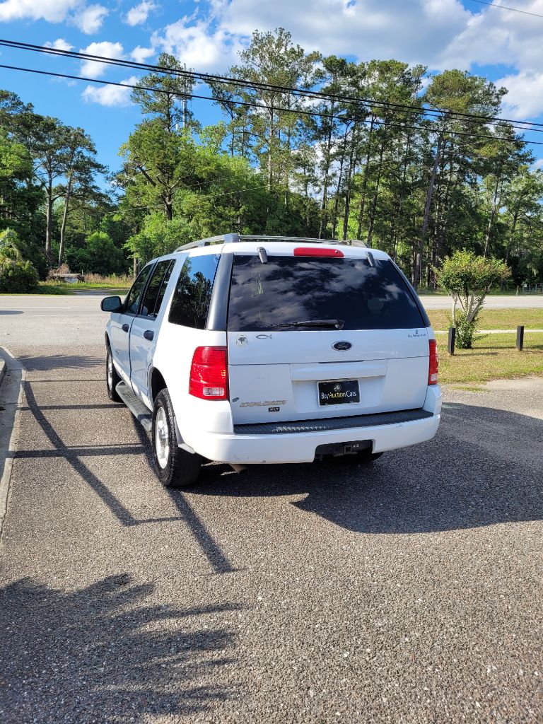 2004 Ford Explorer XLT photo