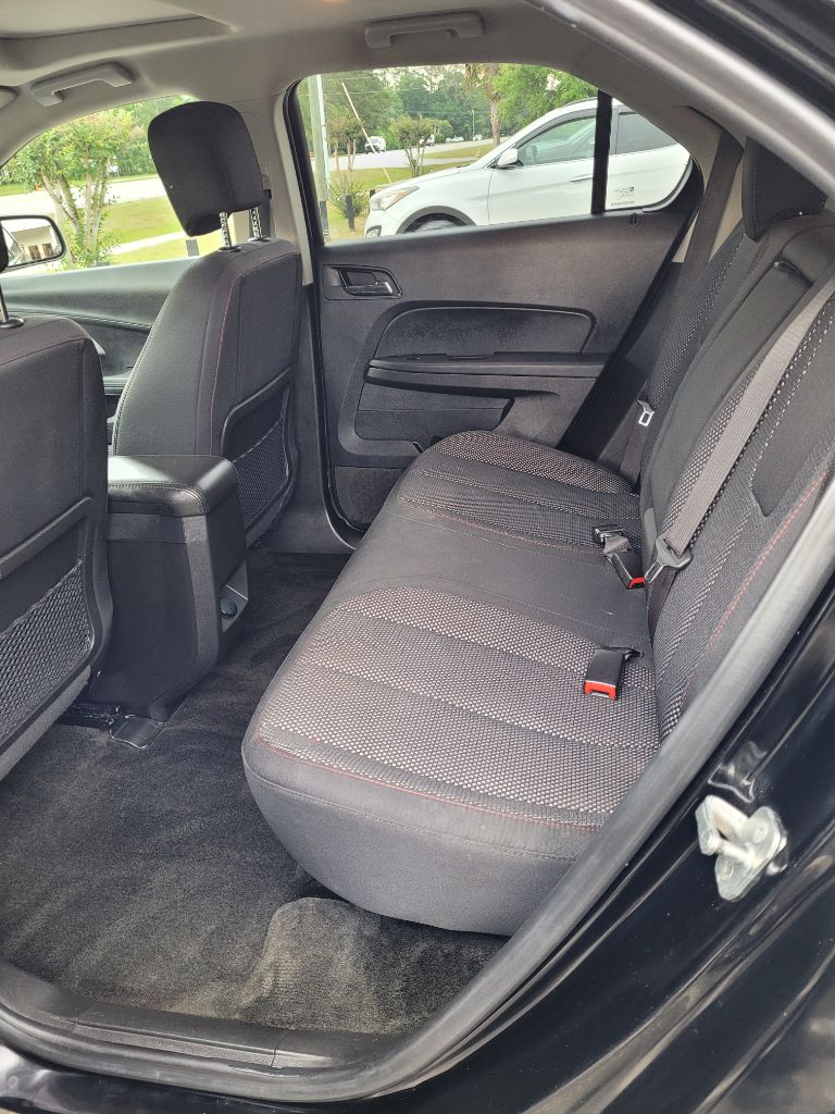 2017 Chevrolet Equinox LT photo
