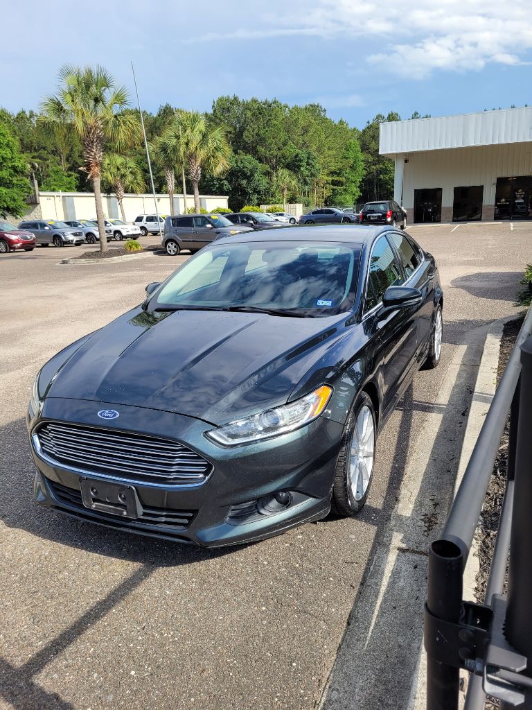2016 Ford Fusion SE photo