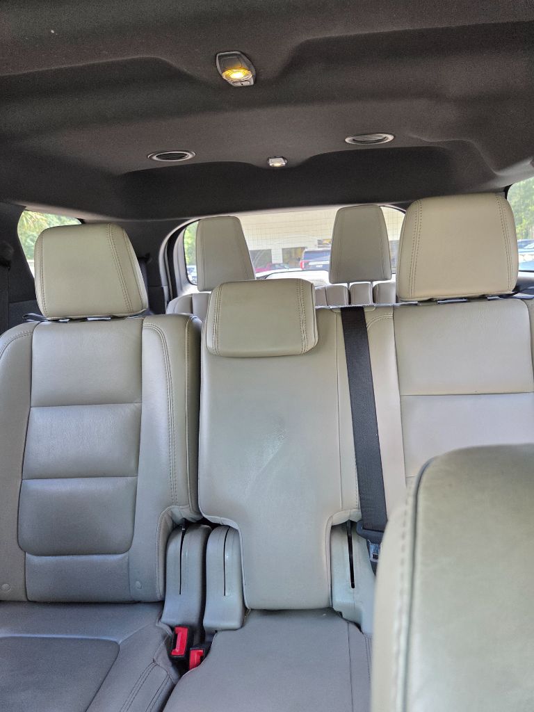 2013 Ford Explorer XLT photo