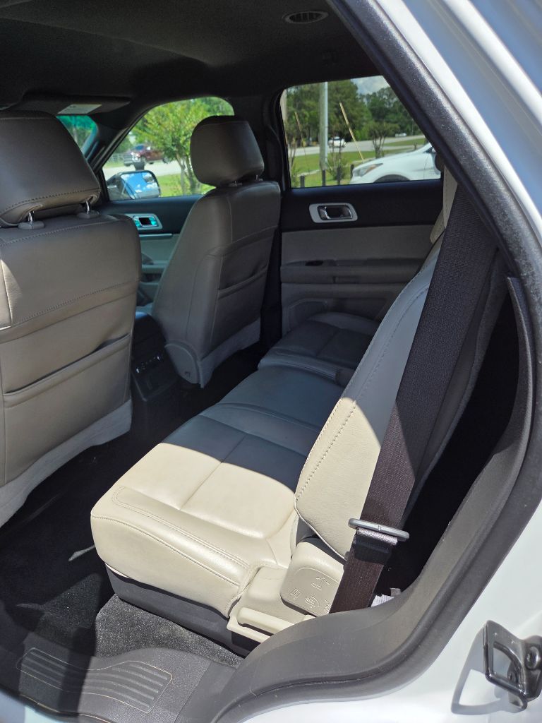 2013 Ford Explorer XLT photo
