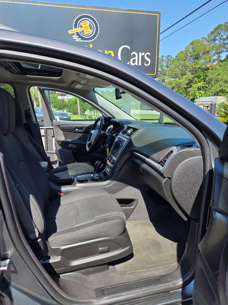 2014 GMC Acadia SLE-2 photo
