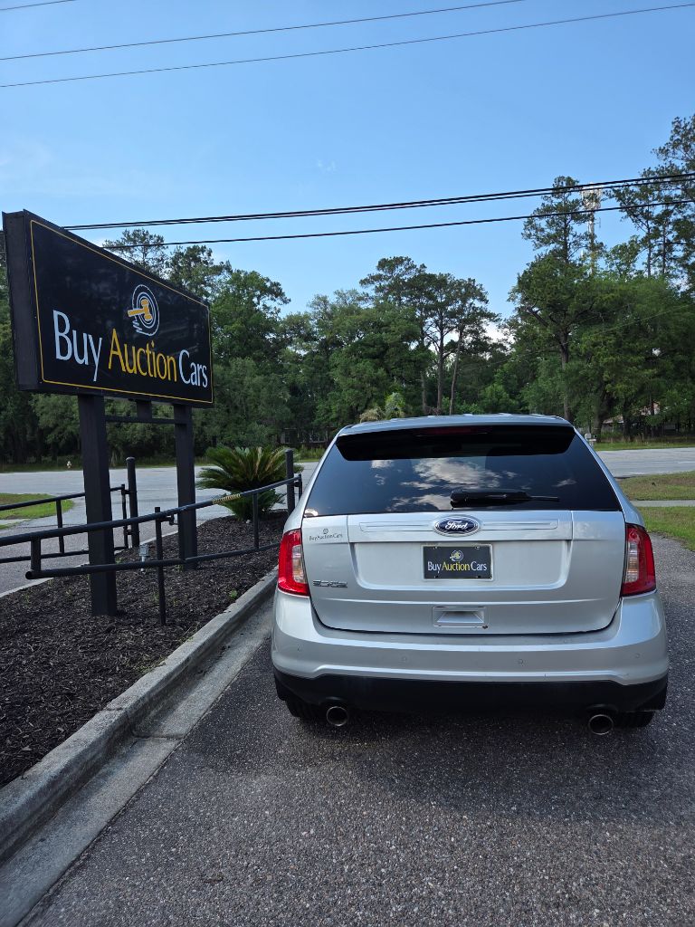2011 Ford Edge SE photo