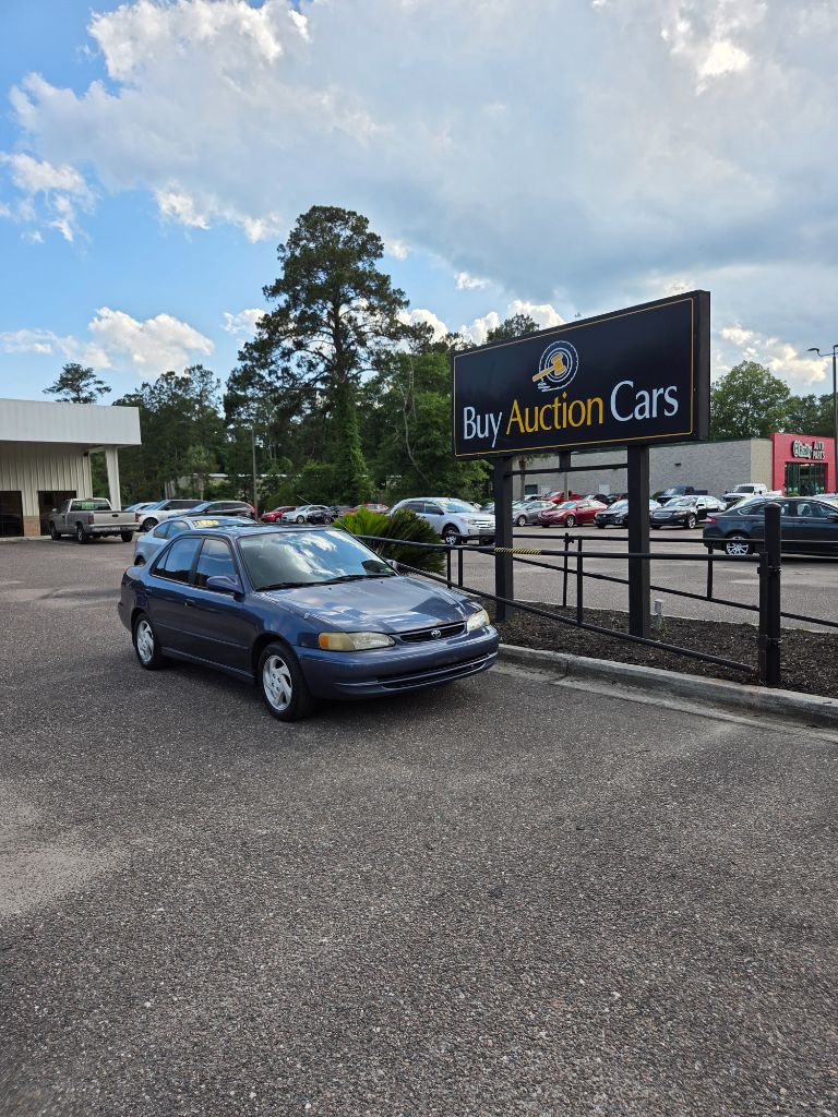 1999 Toyota Corolla CE photo