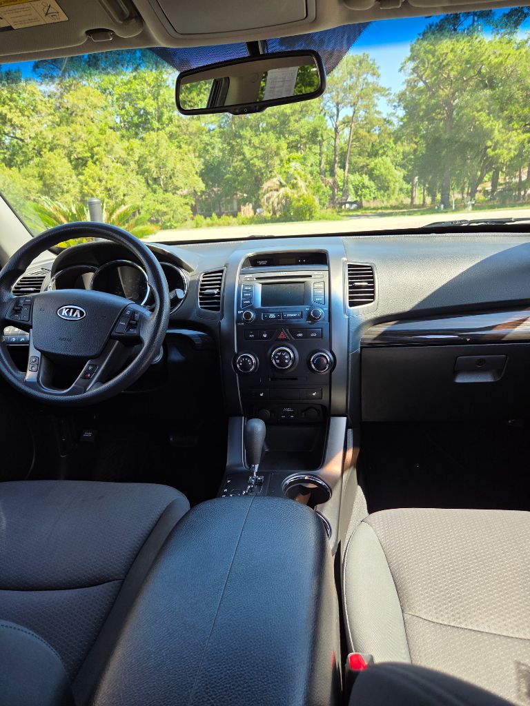 2013 Kia Sorento LX photo