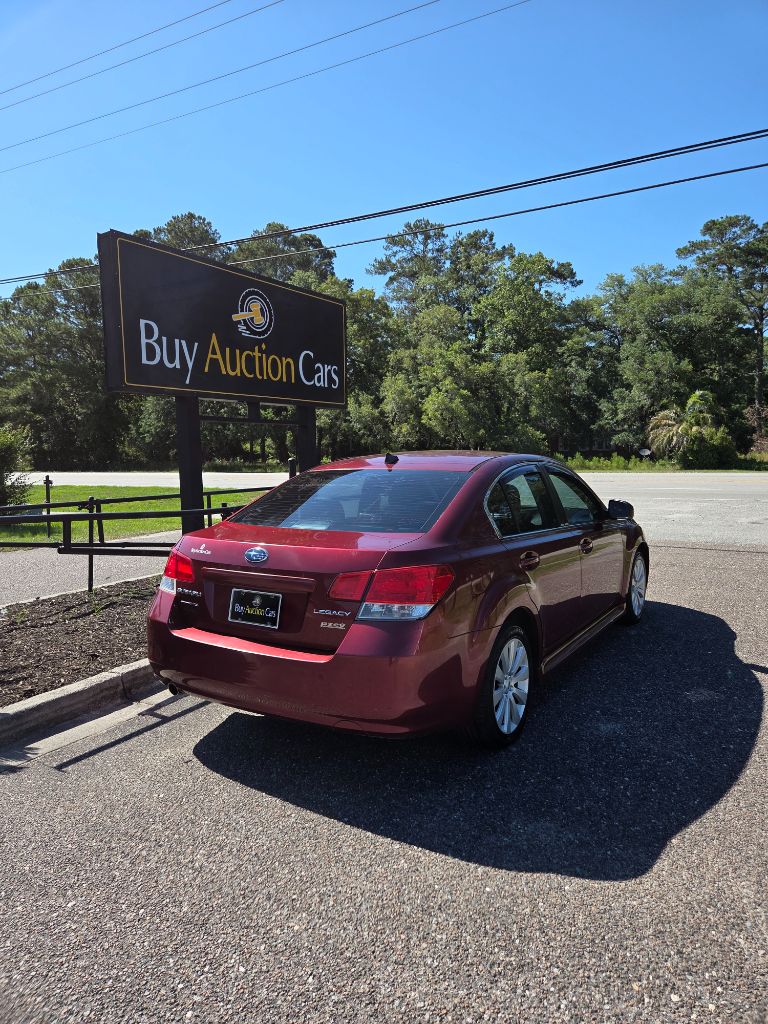 2011 Subaru Legacy 2.5i Limited photo