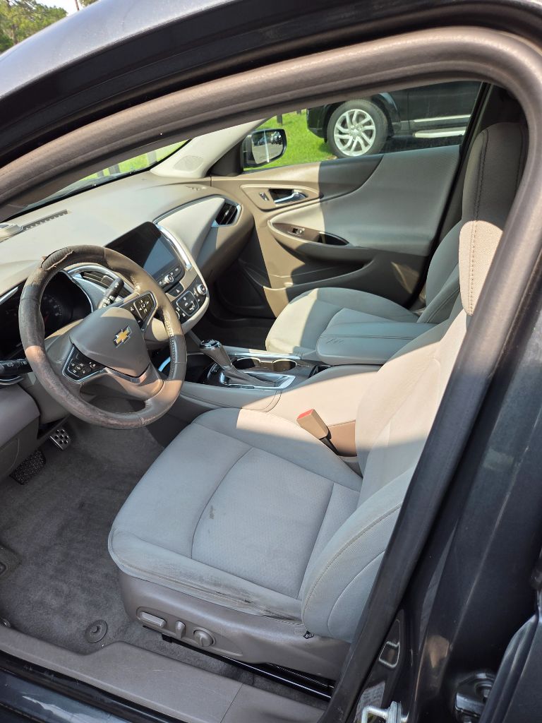 2016 Chevrolet Malibu LT photo