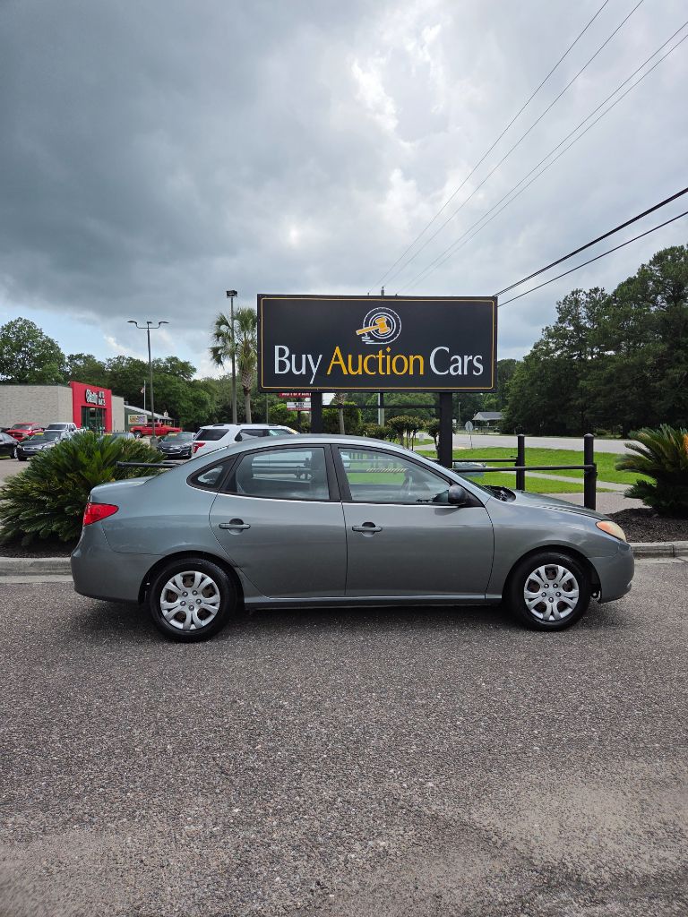2010 Hyundai Elantra GLS photo