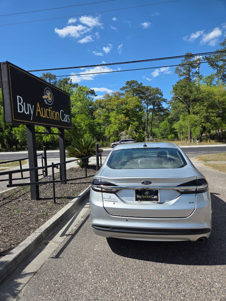 2017 Ford Fusion - $2,900