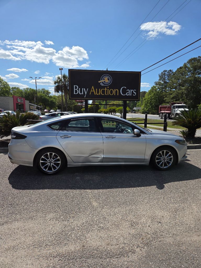 2017 Ford Fusion - $2,900