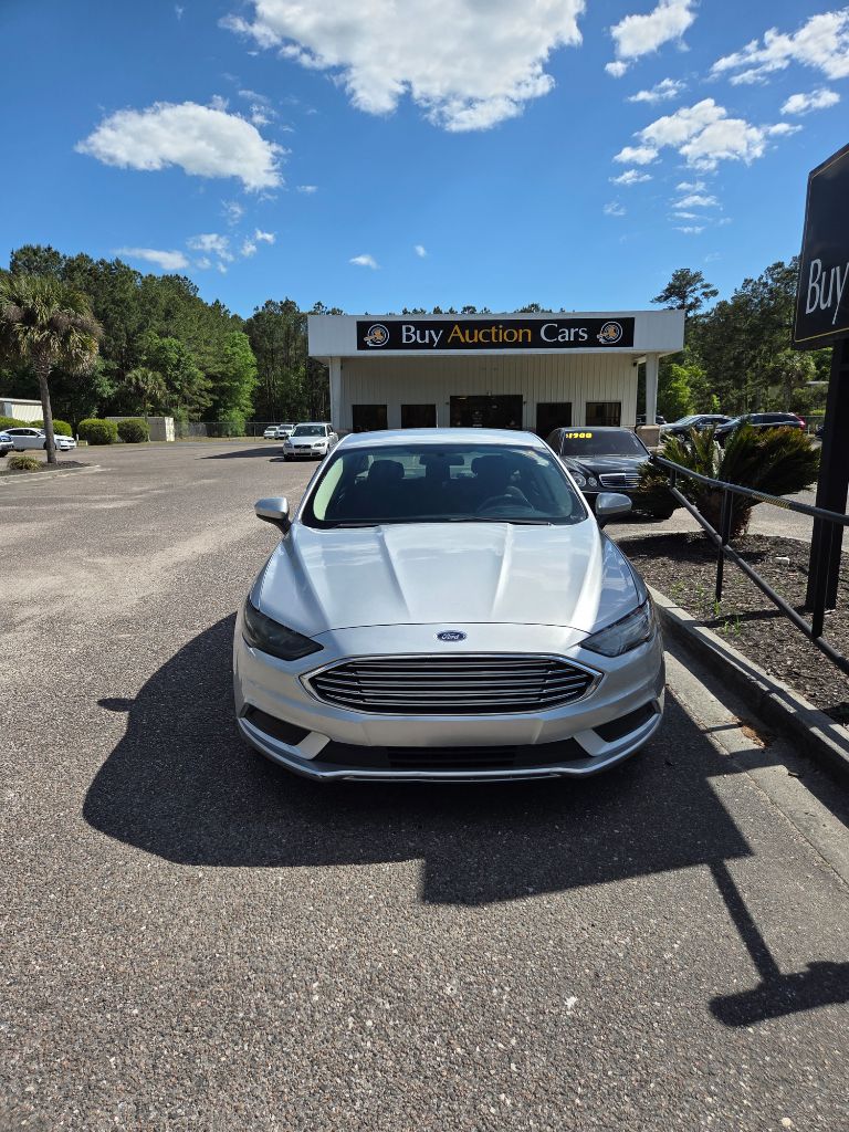 2017 Ford Fusion - $2,900