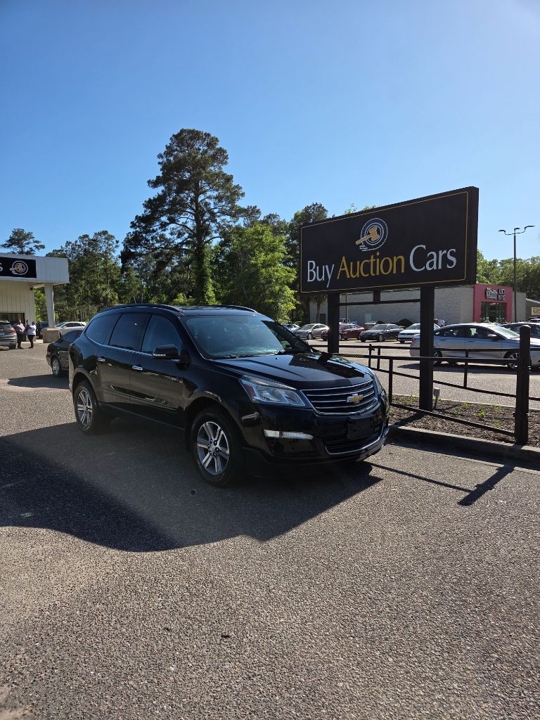 2016 Chevrolet Traverse - $3,800