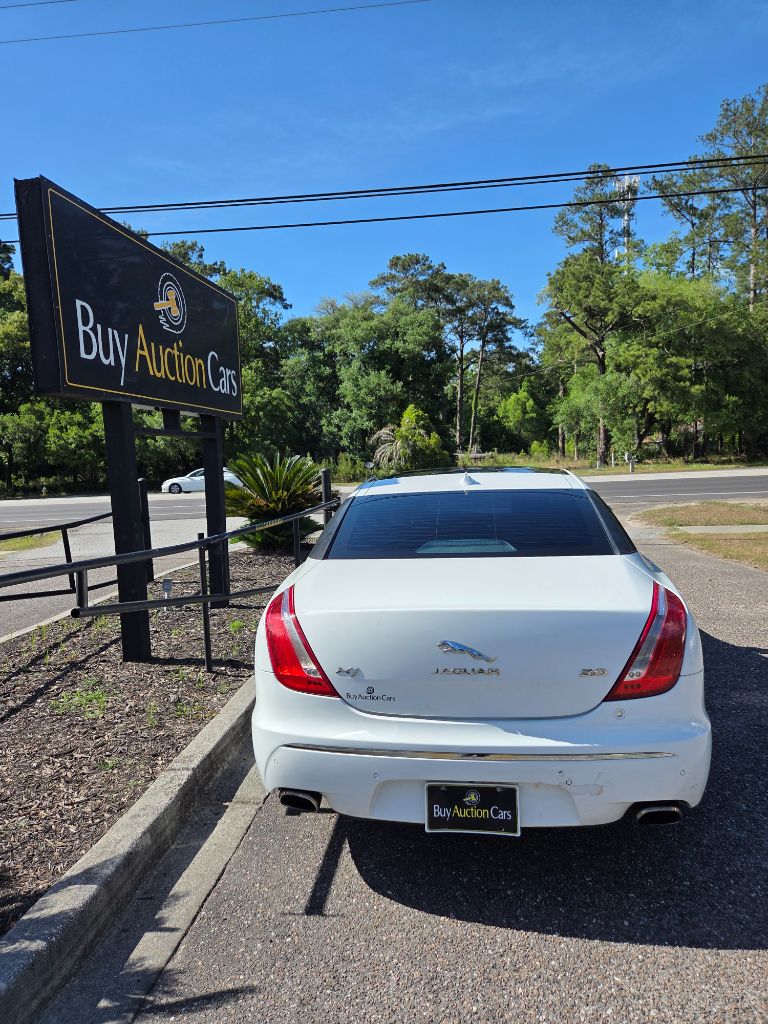 2014 Jaguar XJ - $4,800