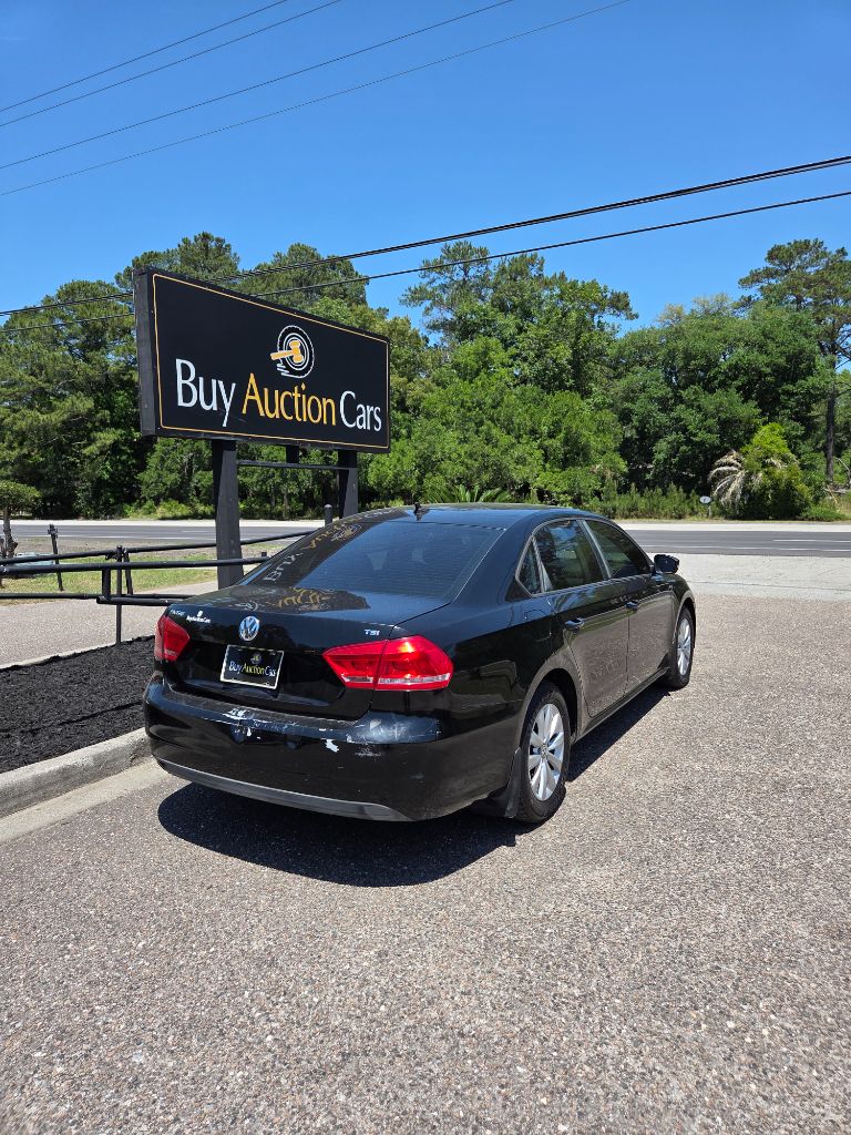 2014 Volkswagen Passat - $1,900