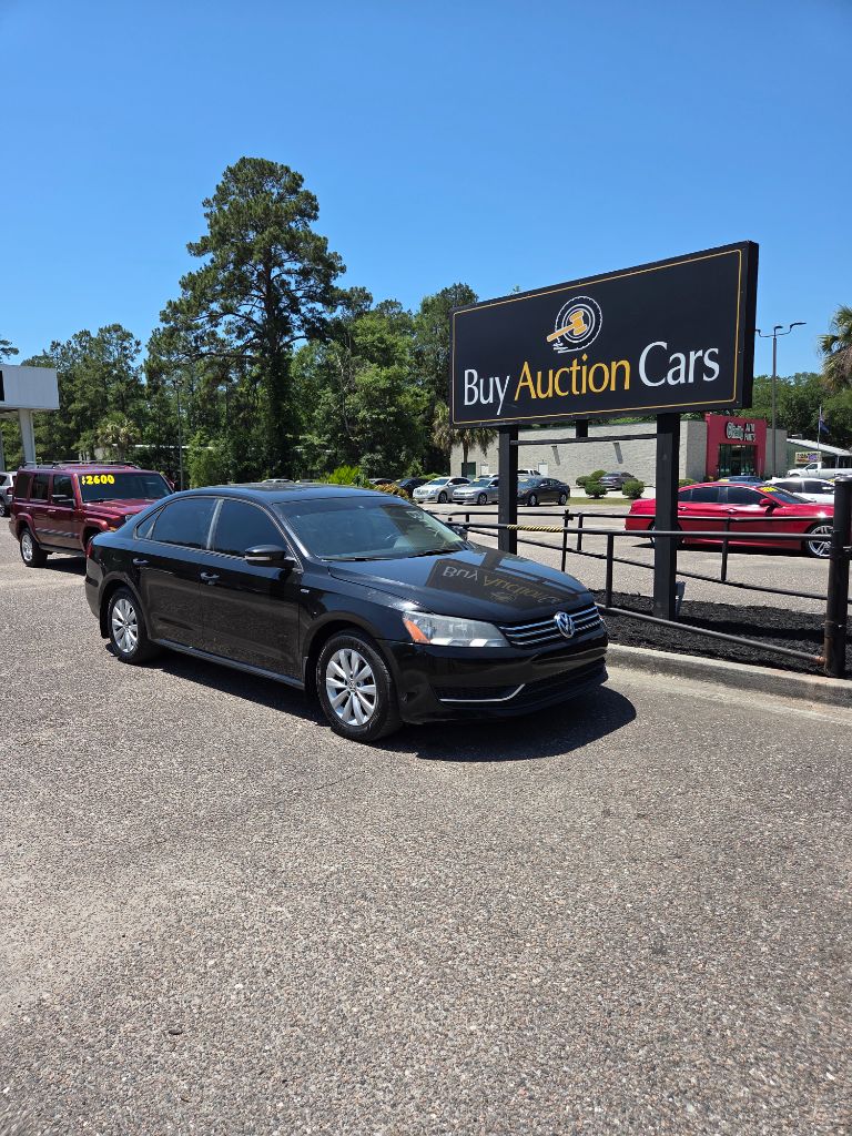 2014 Volkswagen Passat - $1,900