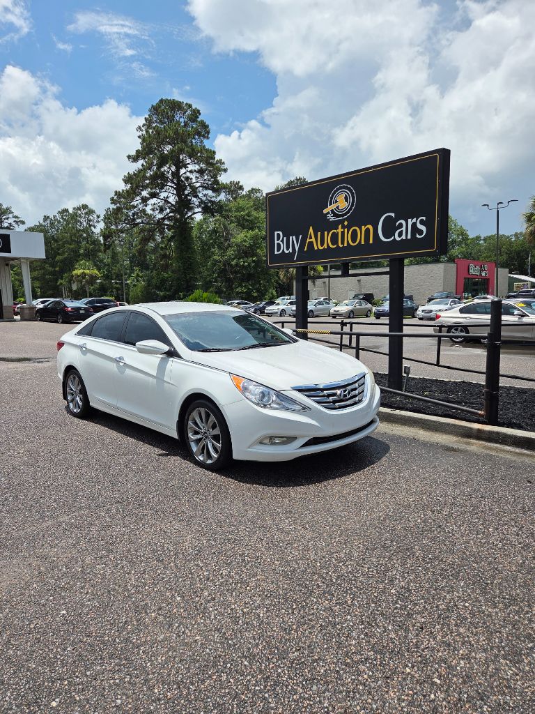 2011 Hyundai Sonata - $3,500