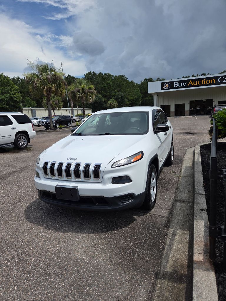 2014 Jeep Cherokee - $3,900
