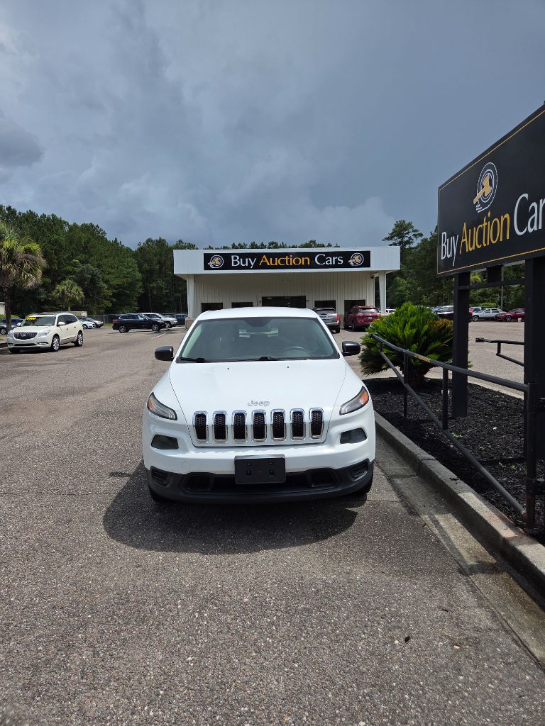 2014 Jeep Cherokee - $3,900