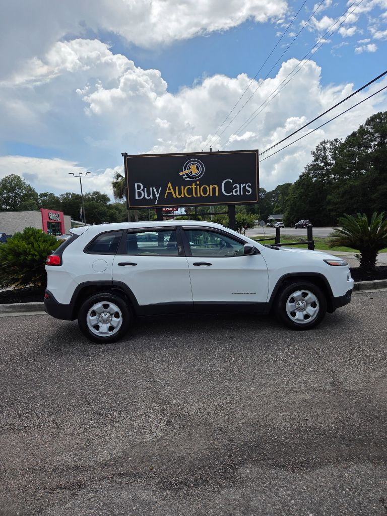 2014 Jeep Cherokee - $3,900