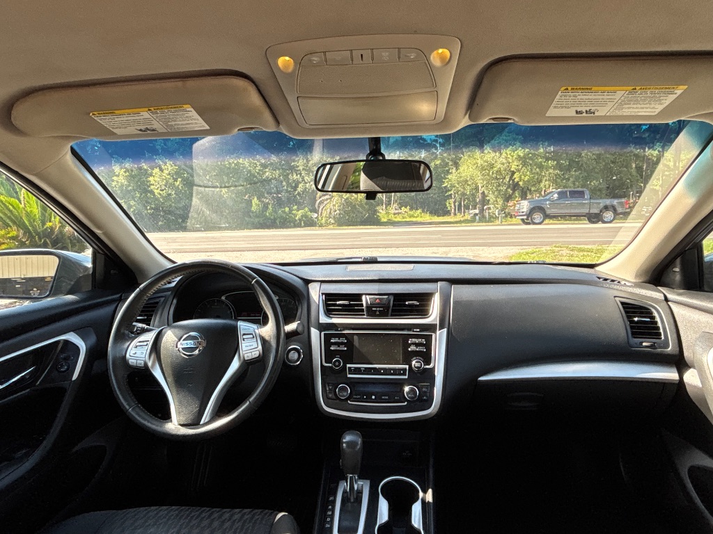 2017 Nissan Altima - $4,500