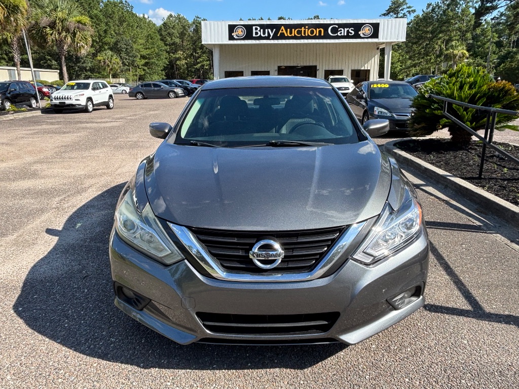 2017 Nissan Altima - $4,500